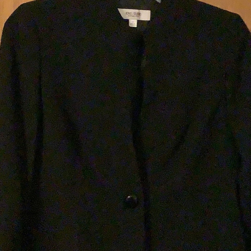 Jacket - Picture 3 of 3